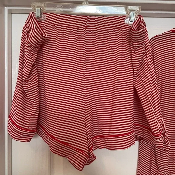 Victoria’s Secret NWOT short sleeve pjs set size XX-Large, red and white stripes - Picture 8 of 15